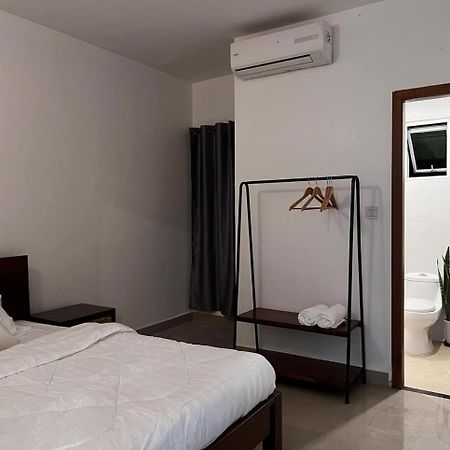 D32 Homestay Near Airport Behind Brown Coffee Airport Phnom Penh Eksteriør billede