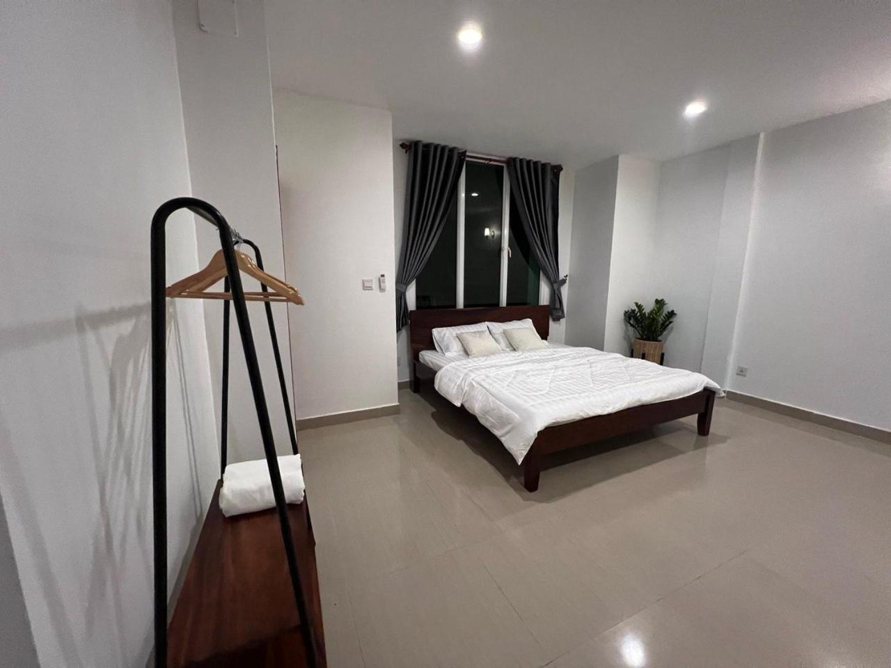 D32 Homestay Near Airport Behind Brown Coffee Airport Phnom Penh Eksteriør billede